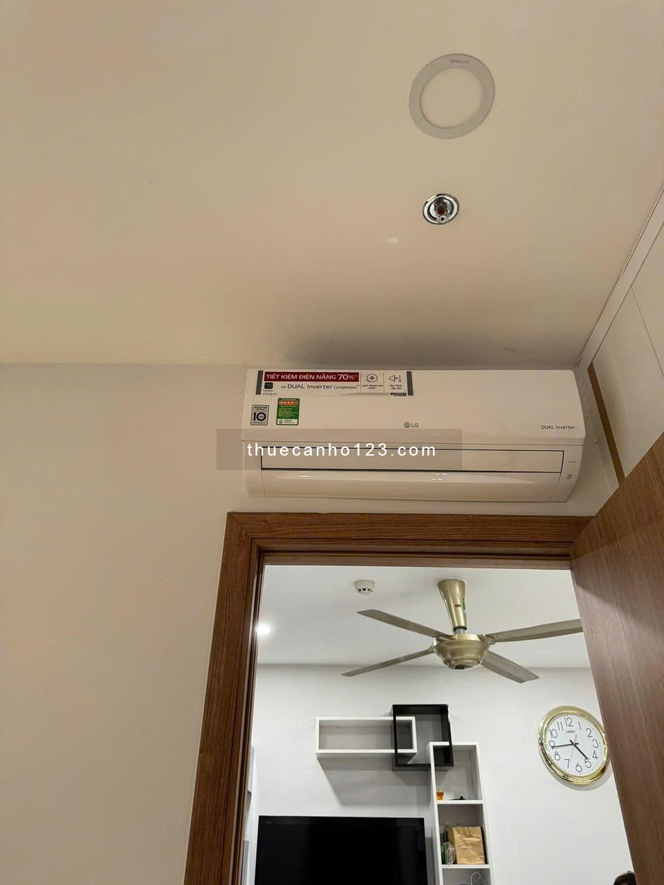 chung cư Carillon 1, Hoàng Hoa Thám, TB: 50m2, 1p ngủ, đầy đủ NT, 10,5triệu