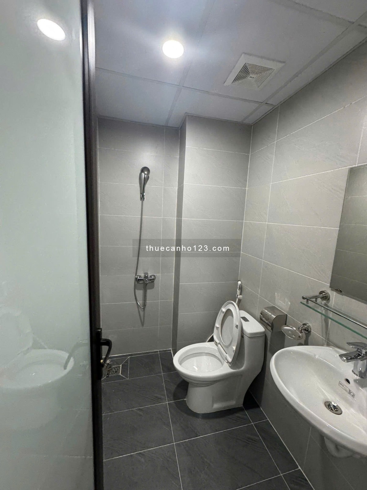 Cho thuê phòng full nội thất cực xịn, đẹp, tại ngõ 122 Do Nha chỉ từ 3 triệu