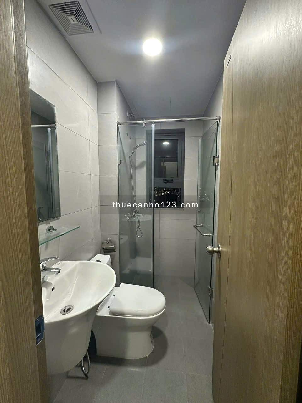 Chung cư Babylon, Âu Cơ, TP: 110m2, 3p ngủ, đầy đủ NT, 15tr