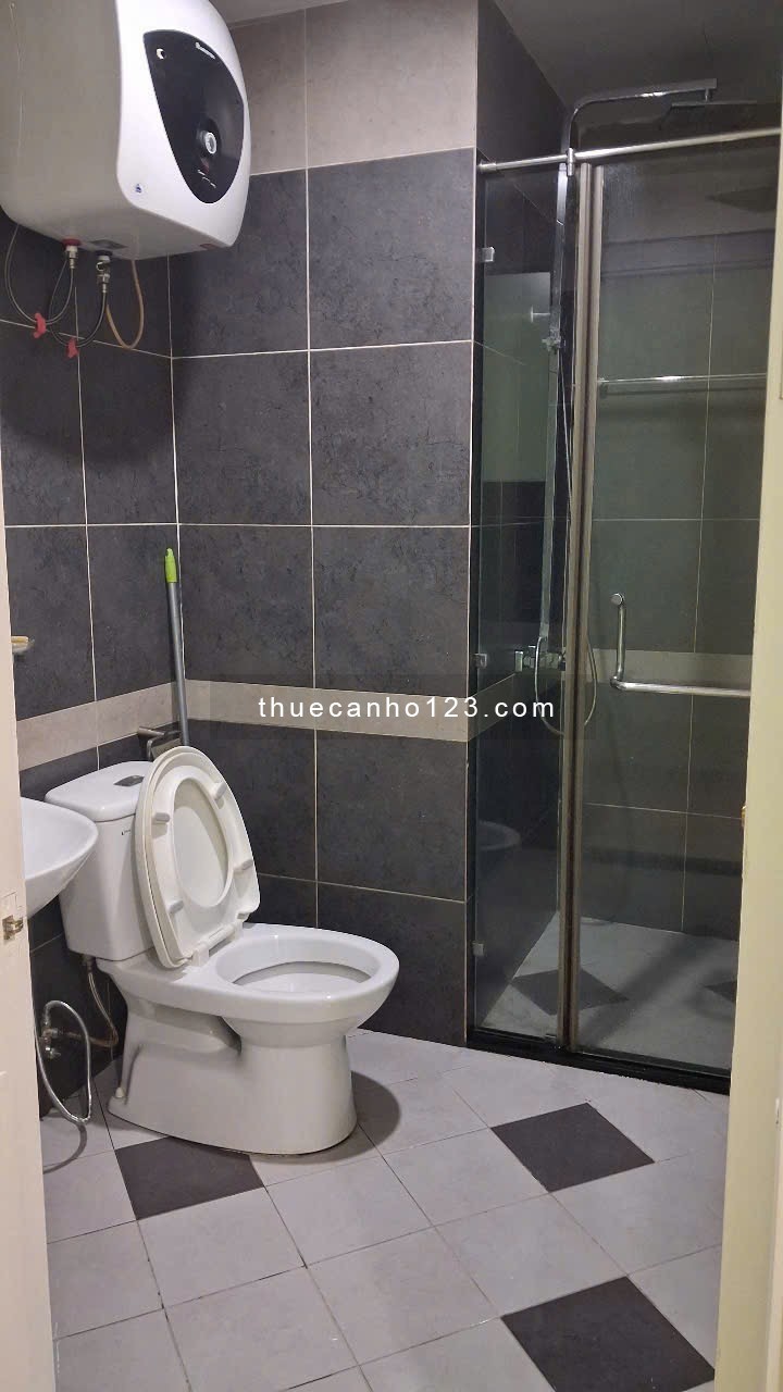 Cho thuê Phúc Yên, 107m2,3pn,2wc,Nội thất đầy đủ, giá chỉ 14tr/th, nhà đẹp ở liền