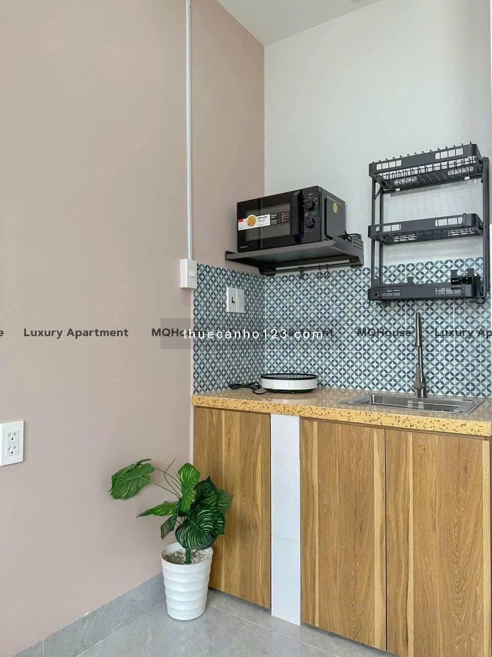 Cho thuê căn hộ mini full nội thất, balcon gần ĐH sài gòn, UEH, chợ Chí Hoà Quận 10