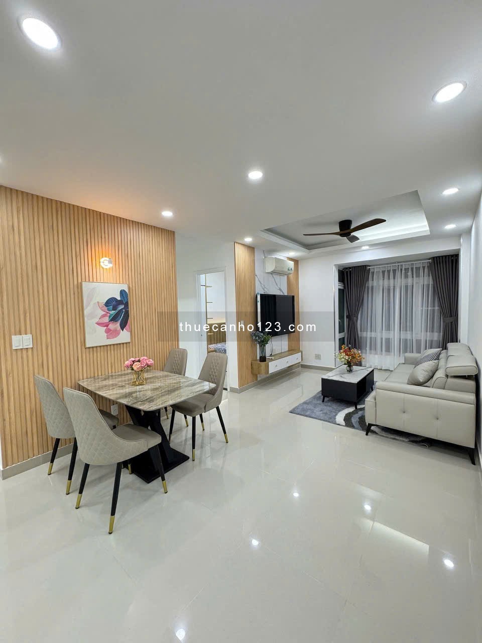 Cho thuê gấp căn hộ Sky Garden, từ 2PN trở lên - Giá tốt, nhà đẹp. nhận tìm nhà theo nhu cầu