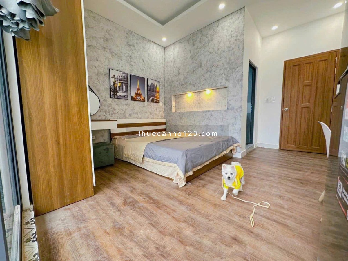 Cho thuê căn hộ dịch vụ full nội thất 1PN tách bếp có ban công Quận 3