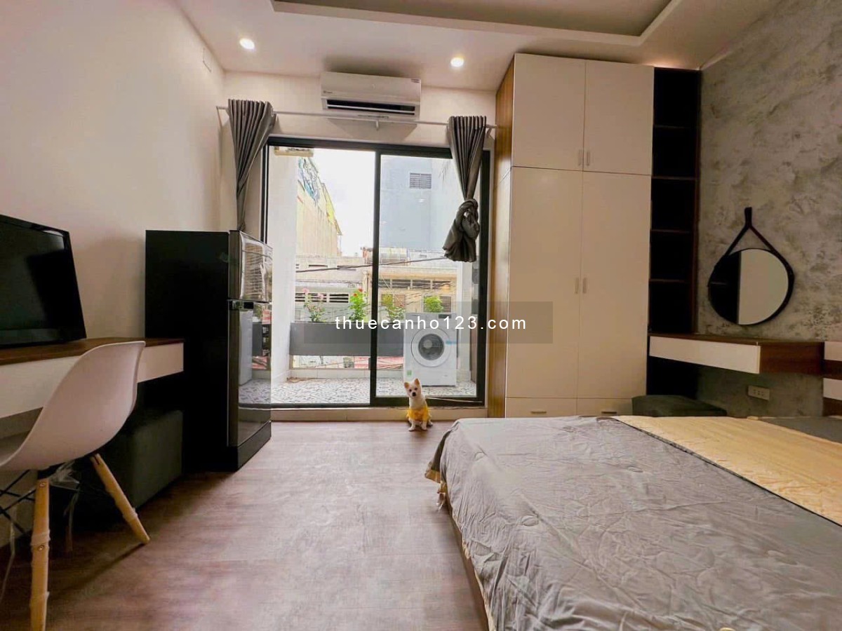 Cho thuê căn hộ dịch vụ full nội thất 1PN tách bếp có ban công Quận 3
