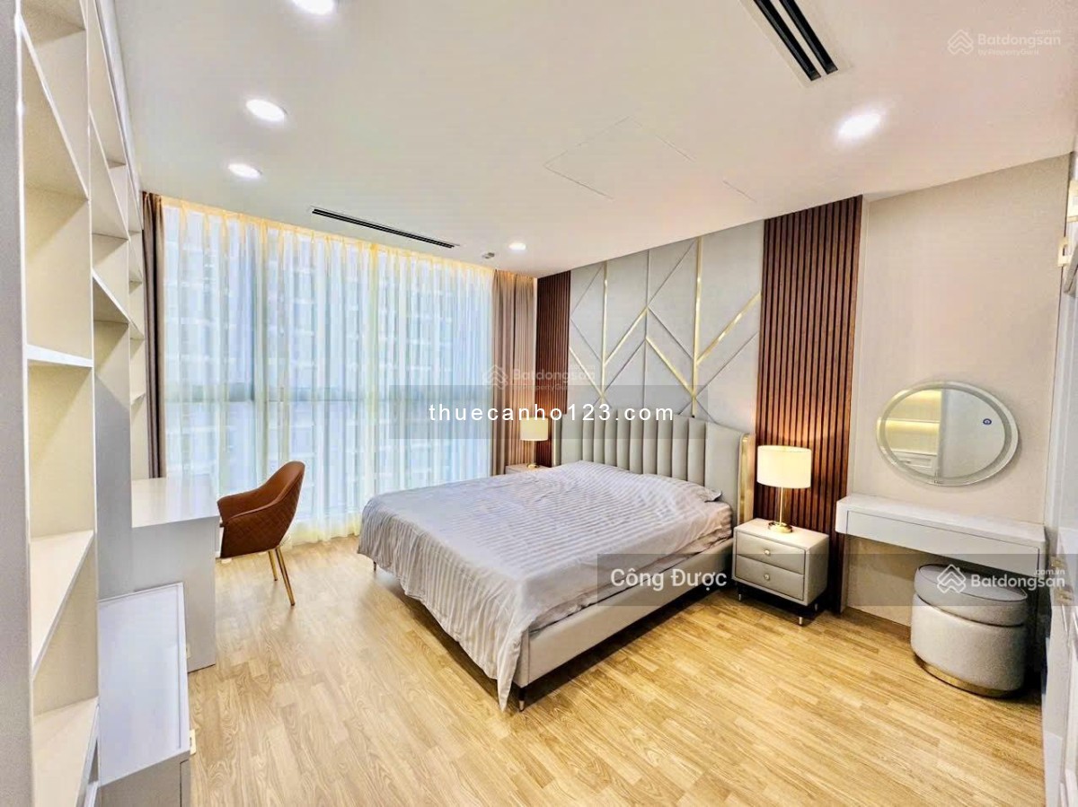 Cho thuê căn hộ Saigon Pearl, 100m², bố trí 3 phòng ngủ – 2 WC, view thoáng đẹp