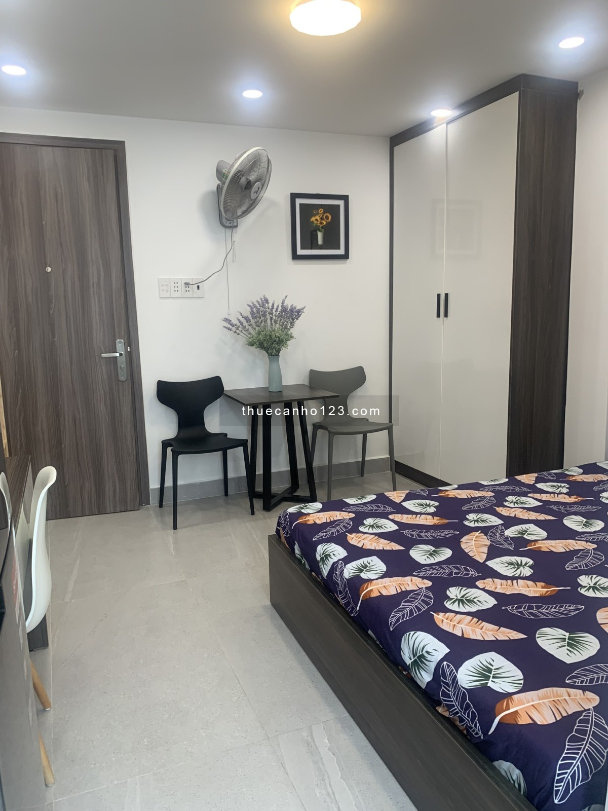 Cho thuê căn hộ Studio Cửa sổ Sạch sẽ như hình Q1 gần chợ Bến Thành, cầu Ông Lãnh, cầu Calmette