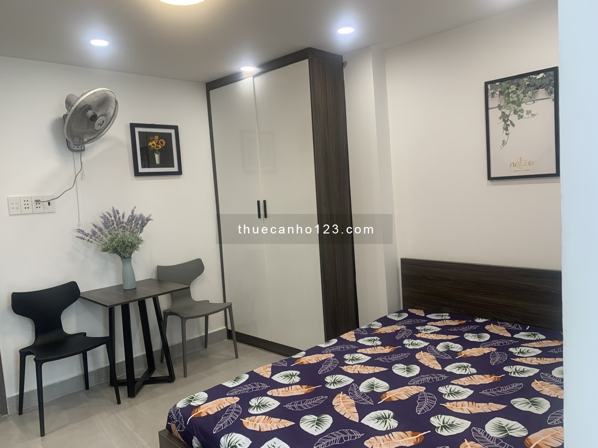 Cho thuê căn hộ Studio Cửa sổ Sạch sẽ như hình Q1 gần chợ Bến Thành, cầu Ông Lãnh, cầu Calmette