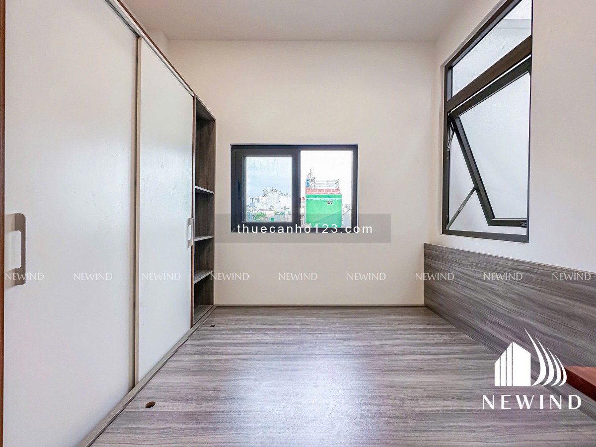Cho thuê phòng trọ Studio cửa sổ trời, gần cầu Kênh Tẻ, ĐH Nguyễn Tất Thành, ĐH Luật, cầu Calmette…