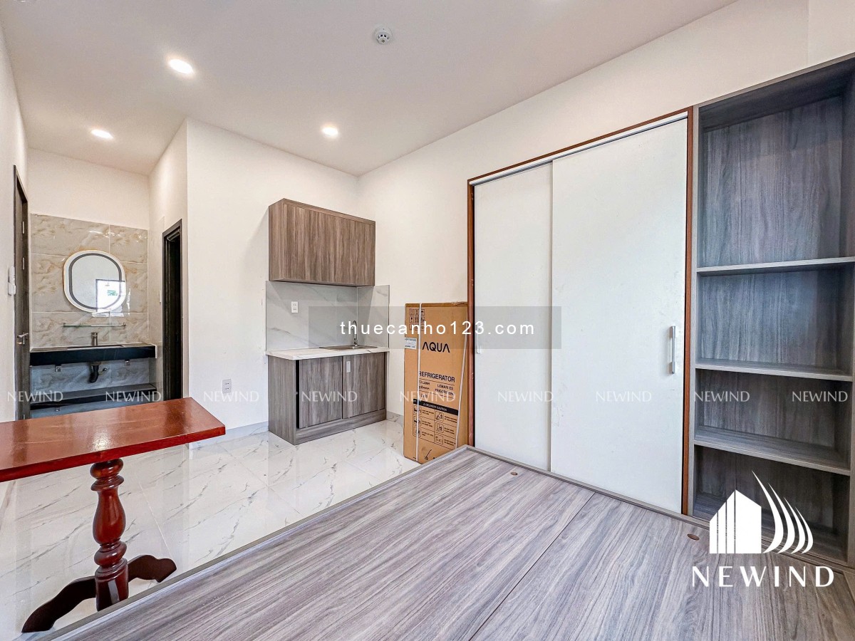 Cho thuê phòng trọ Studio cửa sổ trời, gần cầu Kênh Tẻ, ĐH Nguyễn Tất Thành, ĐH Luật, cầu Calmette…