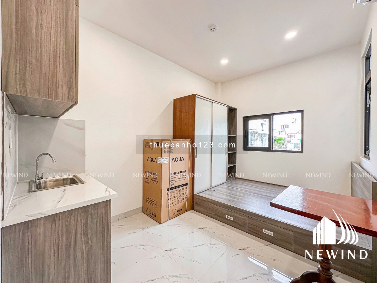 Cho thuê phòng trọ Studio cửa sổ trời, gần cầu Kênh Tẻ, ĐH Nguyễn Tất Thành, ĐH Luật, cầu Calmette…