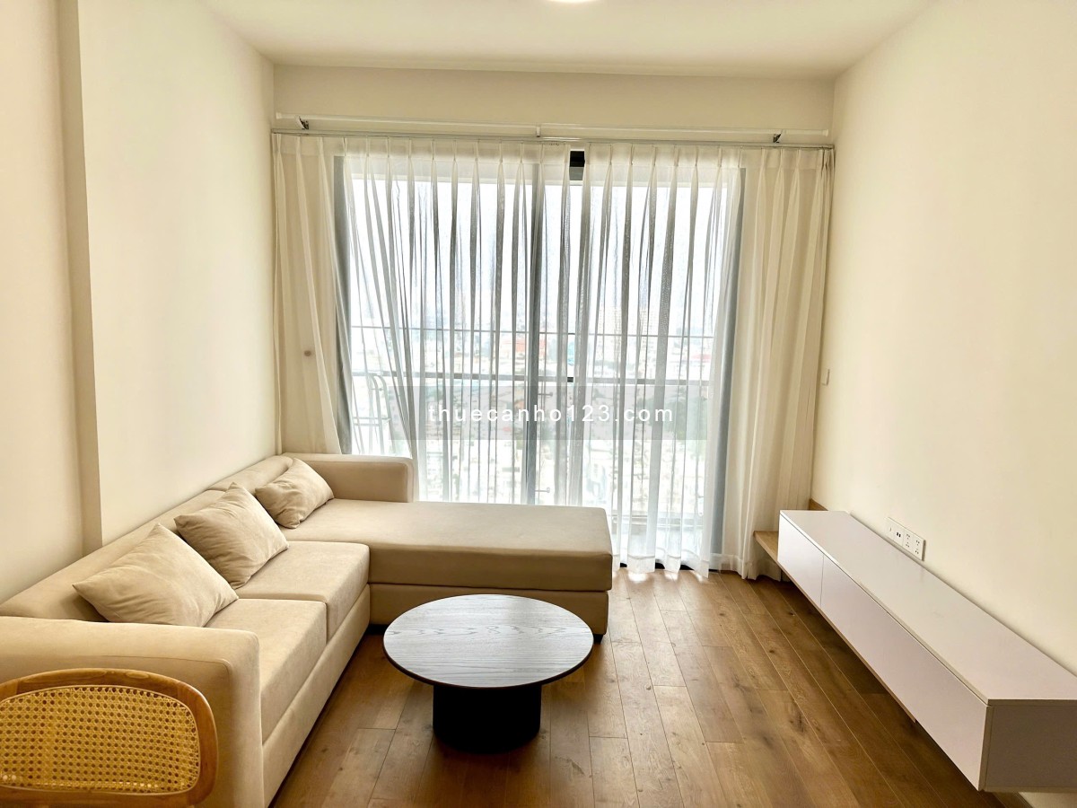 Cho thuê căn hộ akari city 2pn 1wc có 3 máy lạnh nước nóng rèm giàn phơi kính bếp tủ chỉ 10,5tr