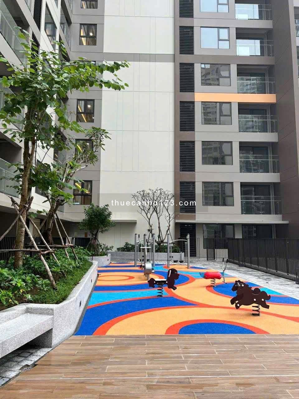 cho thuê căn sân vườn siêu xinh, sân riêng 20m2 sân chung 700m2 - free phí quản lý chỉ 13tr