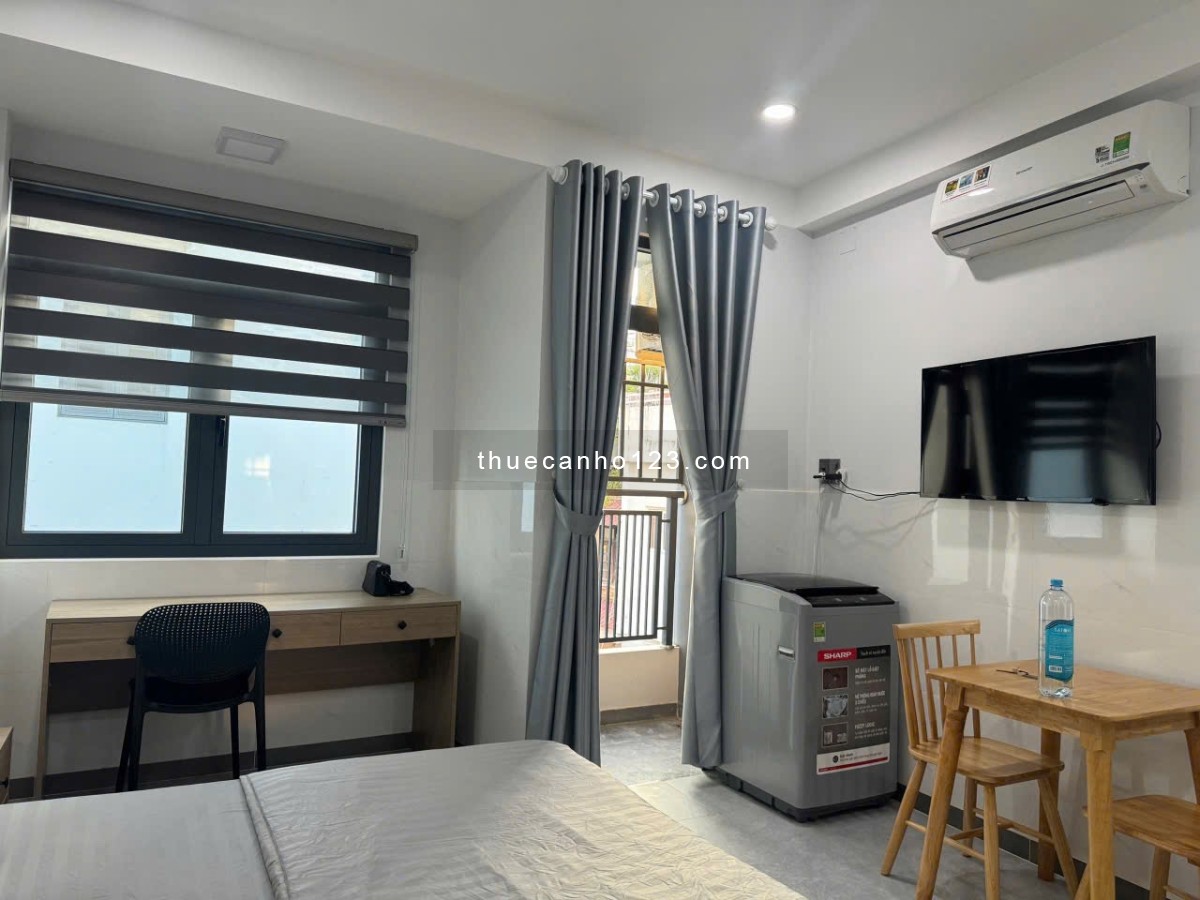 CHO THUÊ CHDV 40m2 FULL NỘI THẤT BAN CÔNG Ở ĐƯỜNG XÔ VIẾT NGHỆ TĨNH Q. PHÚ NHUẬN