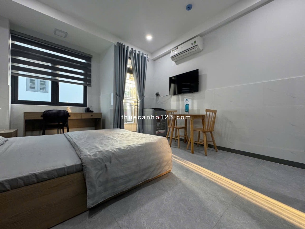 CHO THUÊ CHDV 40m2 FULL NỘI THẤT BAN CÔNG Ở ĐƯỜNG XÔ VIẾT NGHỆ TĨNH Q. PHÚ NHUẬN