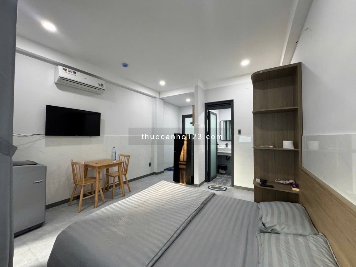 CHO THUÊ CHDV 40m2 FULL NỘI THẤT BAN CÔNG Ở ĐƯỜNG XÔ VIẾT NGHỆ TĨNH Q. PHÚ NHUẬN