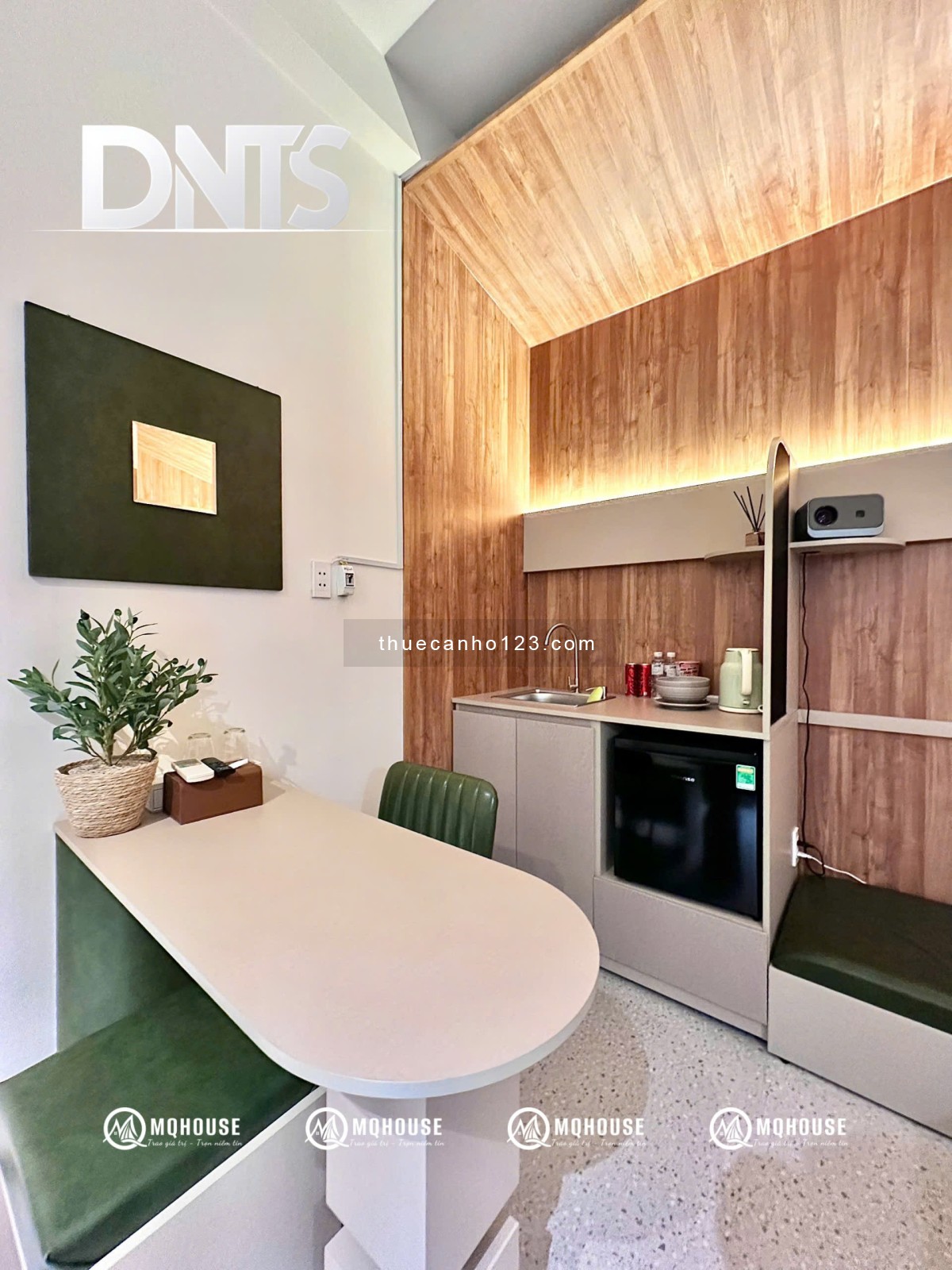 Căn Hộ Studio Nội Thất Trầm Gỗ - Cửa Sổ Thoáng Mát - Ngay Chợ Tân Định - Cầu Kiệu - An Ninh_Yên Tỉnh