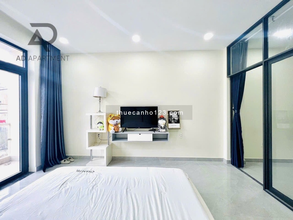 Balcony 1PN Máy Giặt Riêng, Thang Máy Style Hiện Đại Ngay Gần Vòng Xoay Điện Biên Phủ , Quận 1