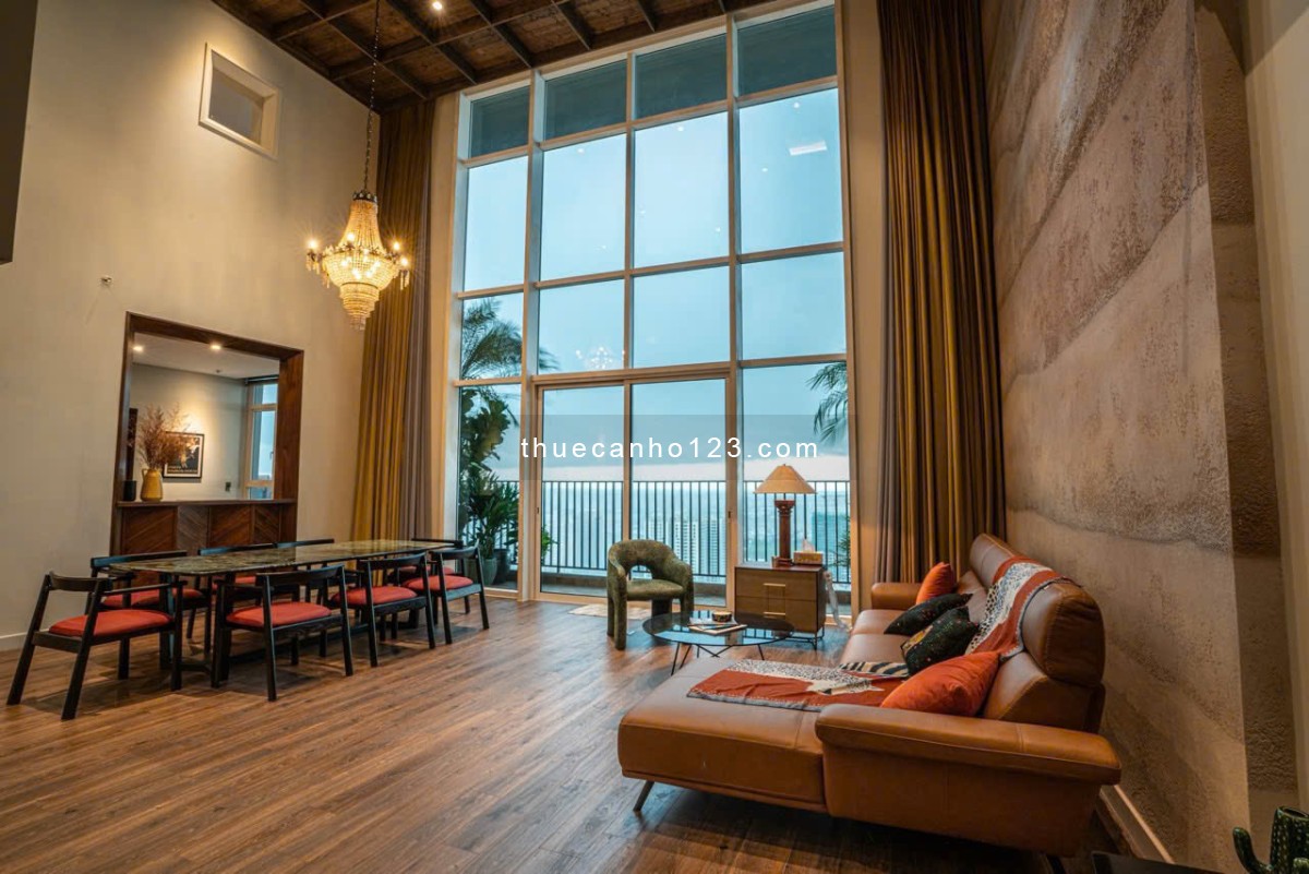 Ngắm hoàng hôn tại Duplex 5 phòng ngủ rộng tới 434m2, Sang trọng hiện đại. Giá 6000$ tại Vista Verde