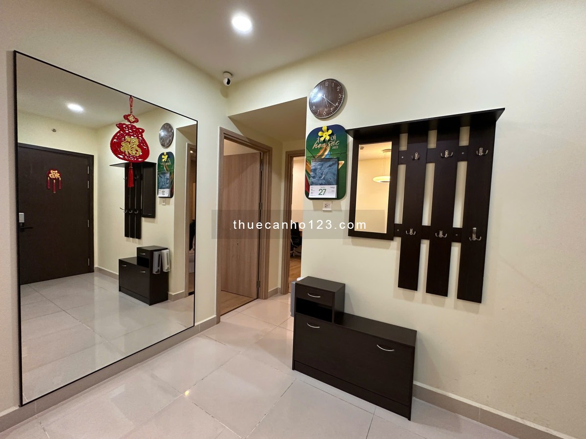 Mê ly căn hộ 2 Phòng ngủ view sông cực đẹp, nội thất đầy đủ, giá chỉ 18 triệu, tại The Sun Avenue