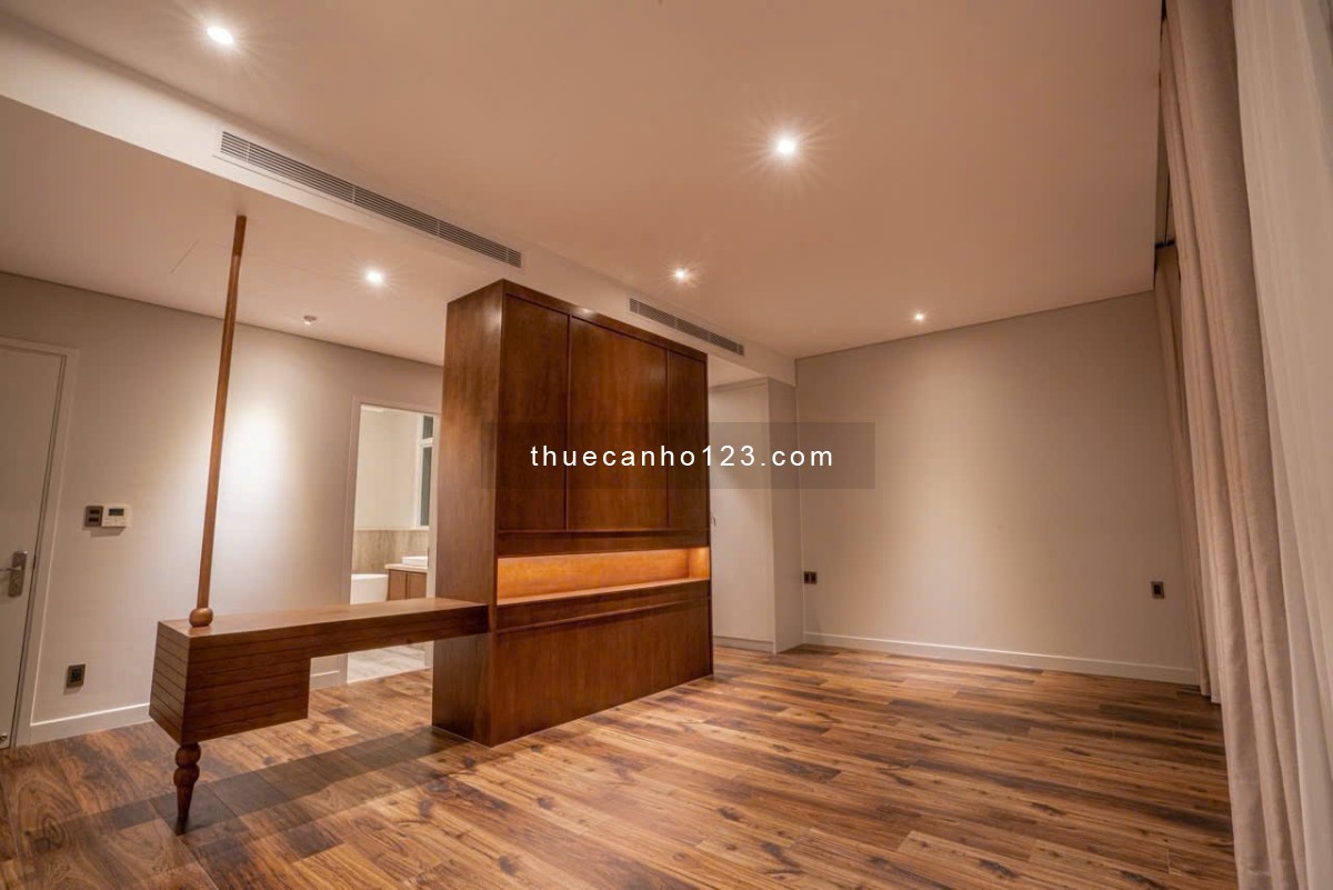 Ngắm hoàng hôn tại Duplex 5 phòng ngủ rộng tới 434m2, Sang trọng hiện đại. Giá 6000$ tại Vista Verde