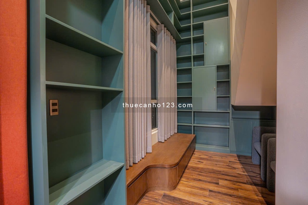 Ngắm hoàng hôn tại Duplex 5 phòng ngủ rộng tới 434m2, Sang trọng hiện đại. Giá 6000$ tại Vista Verde