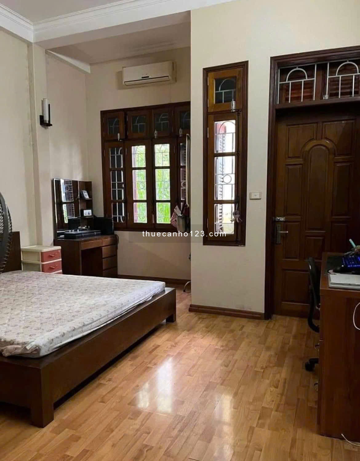 Căn hộ riêng Nam Kỳ Khởi Nghĩa, P6, Quận 3, 103m2, 2PN, 10tr5/tháng.