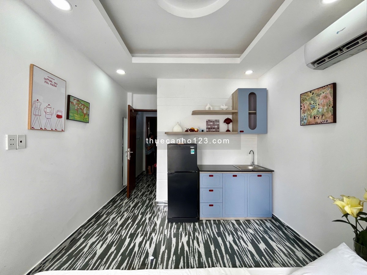 Cho thuê phòng Studio ban công Q1, gần cầu Nguyễn Văn Cừ, Pullman, cầu Ông Lãnh, phố tây Bùi Viện, c