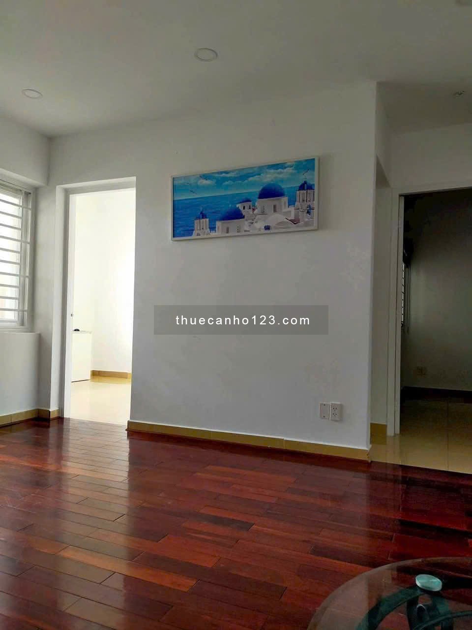 Căn hộ Võ Thị Sáu, P6. Quận 3: 90m2, 2p ngủ rộng, có NT, 10tr5/th