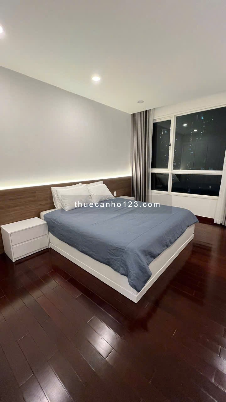 Cho thuê căn hộ 3 phòng ngủ lầu cao view sông tuyệt đẹp giá chỉ 40 triệu/tháng