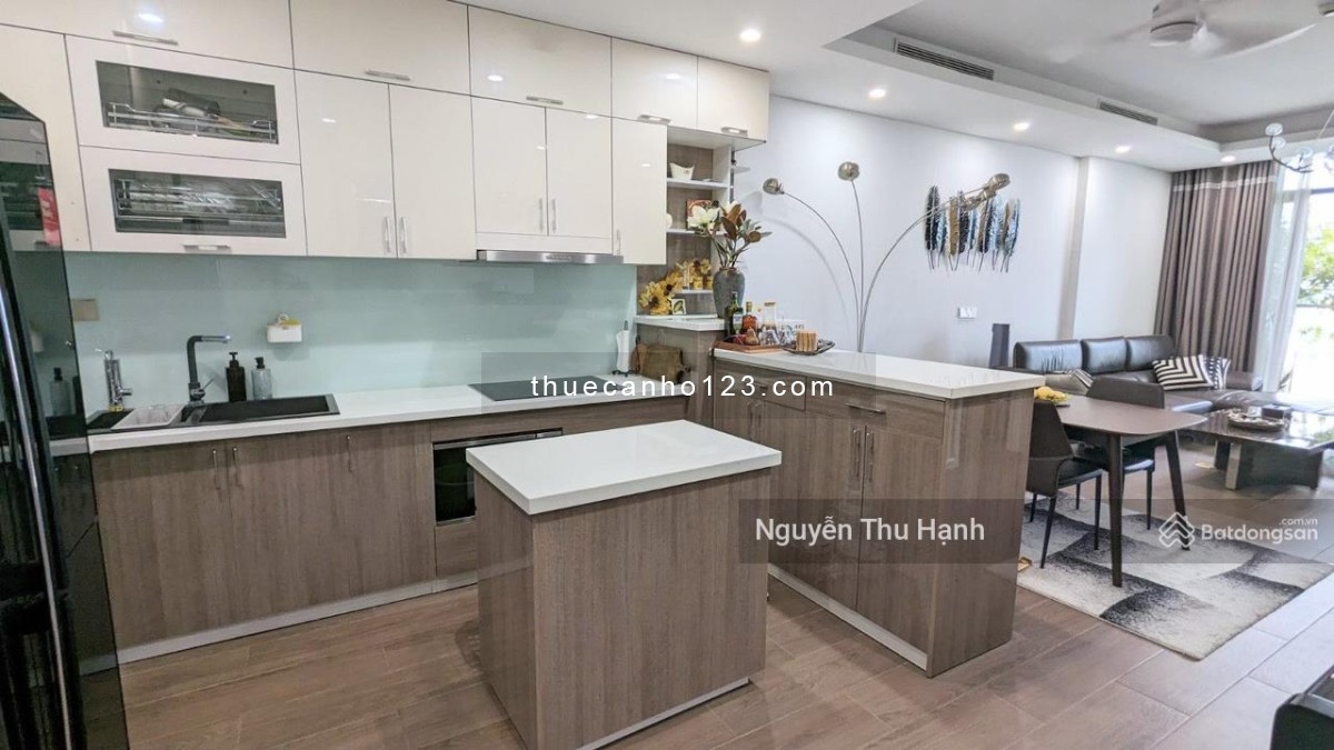 Cho thuê căn hộ 2 ngủ full đồ – 80m² – View hồ Ngọc Khánh cực đẹp