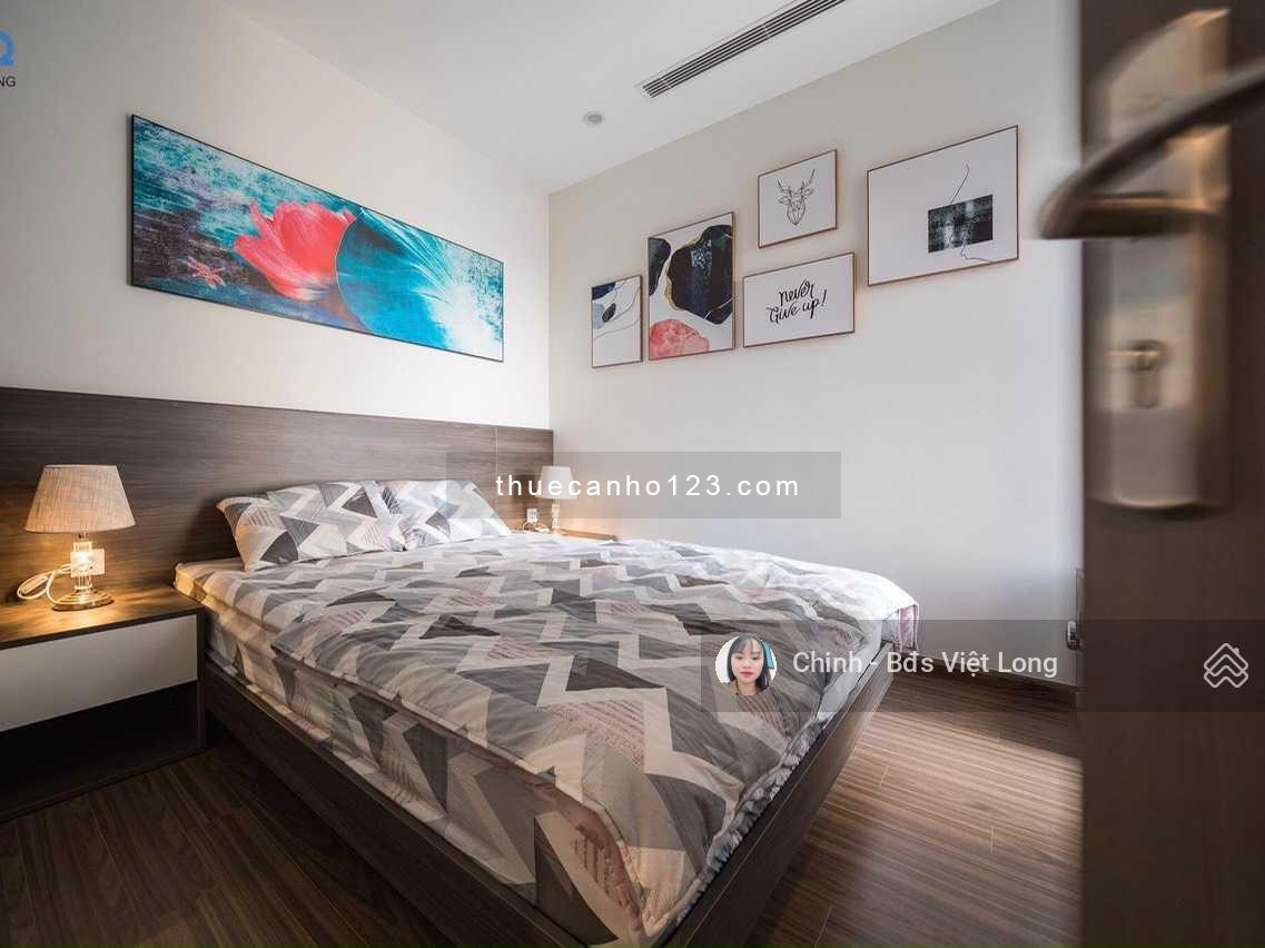 Cần cho thuê căn hộ tại tòa B6 Giảng Võ, vị trí trung tâm Ba Đình, giao thông thuận tiện.