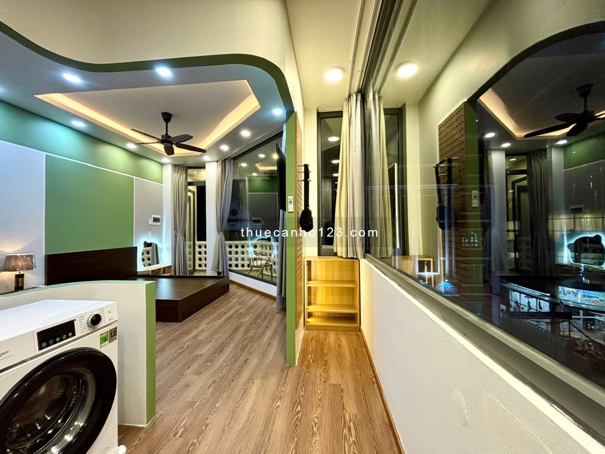 Cho thuê căn hộ 1 phòng ngủ 45m² ban công, full nội thất gần Công viên Hoàng Văn Thụ, Tân Bình