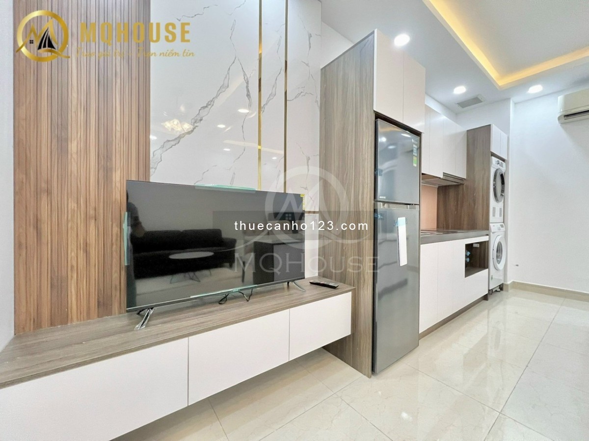 Trống lại siêu phẩm 2PN/1WC – Phòng ngủ view kính ngay Công viên Hoàng Văn Thụ, sân bay, khu K300.