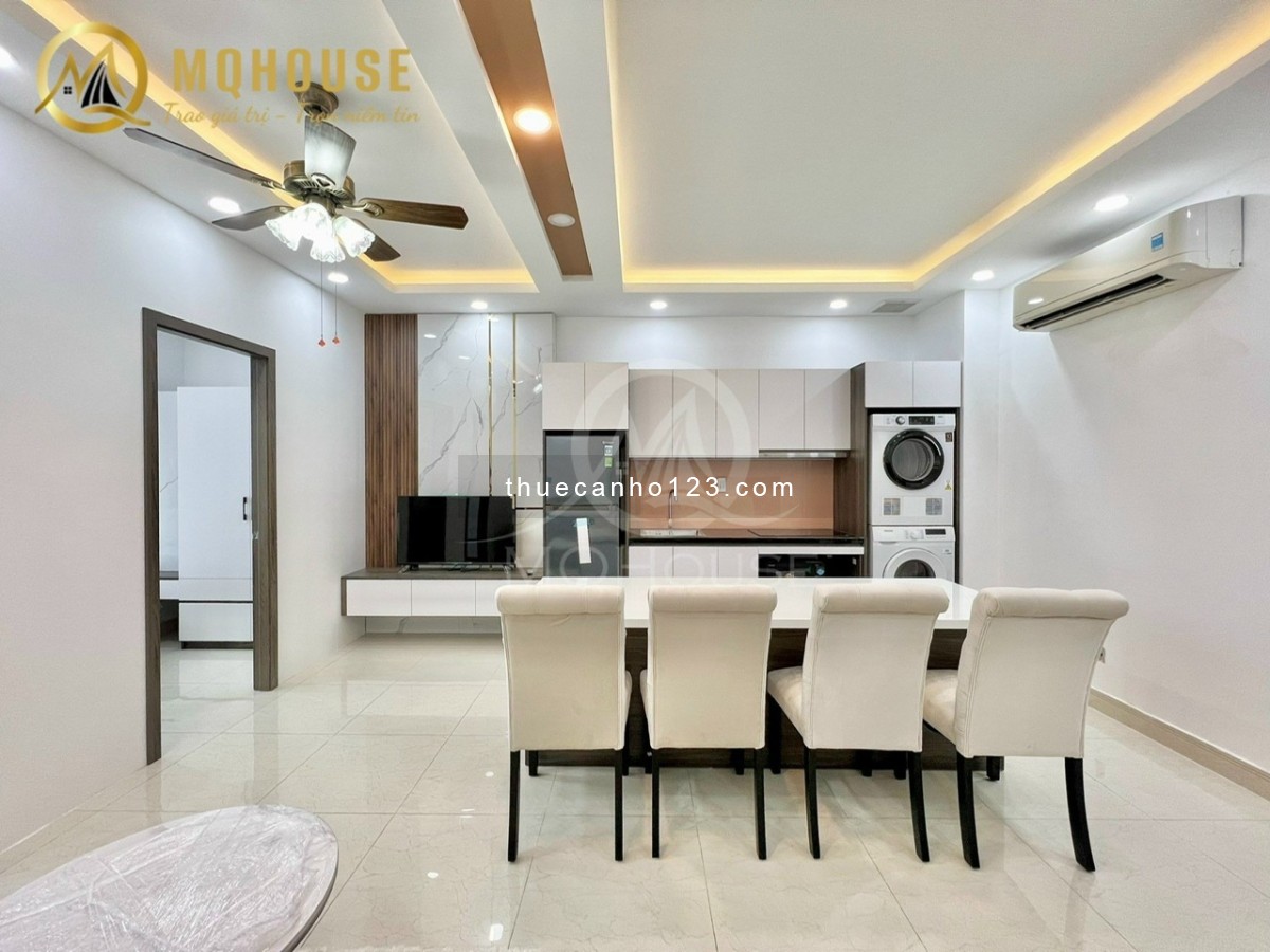 Trống lại siêu phẩm 2PN/1WC – Phòng ngủ view kính ngay Công viên Hoàng Văn Thụ, sân bay, khu K300.