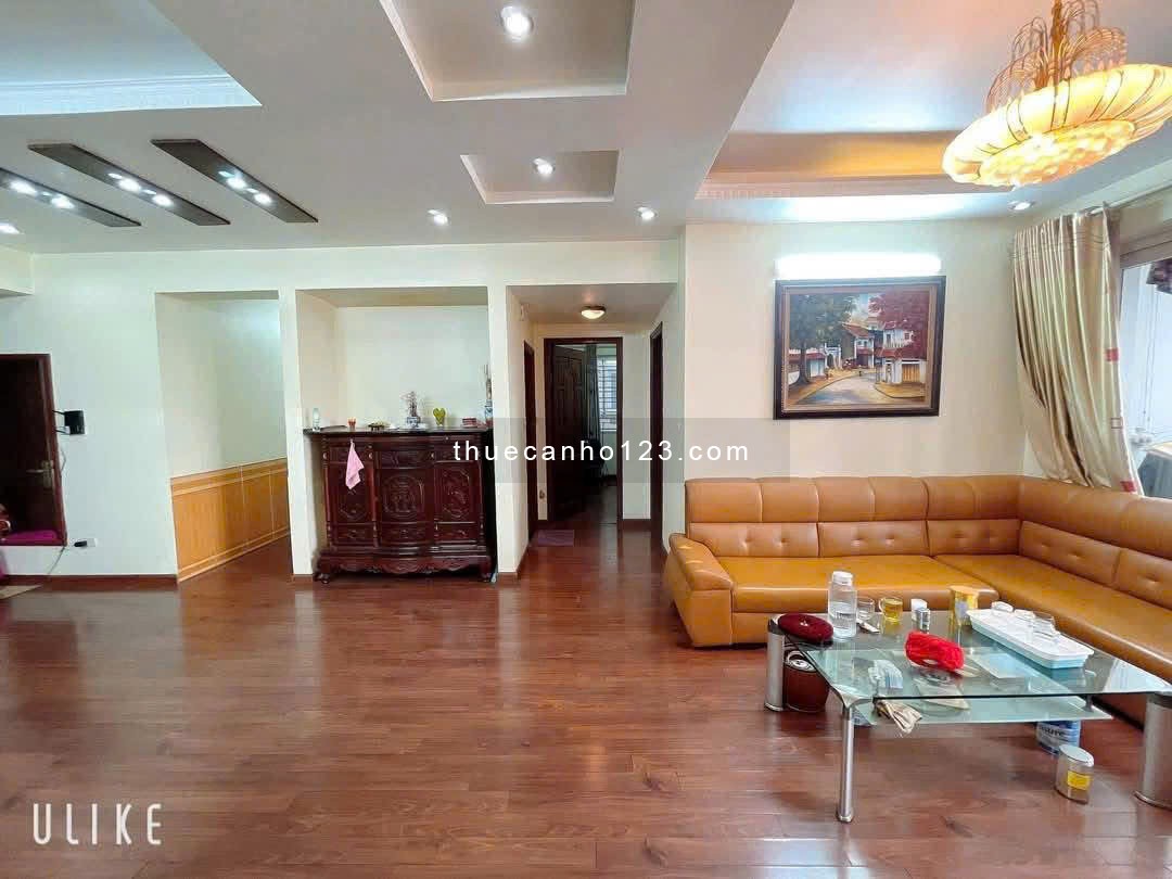 Giá 15tr5/th, 110m2, 3PN, 2WC, Nội thất, Căn hộ Oriental, Âu Cơ, TPhú.