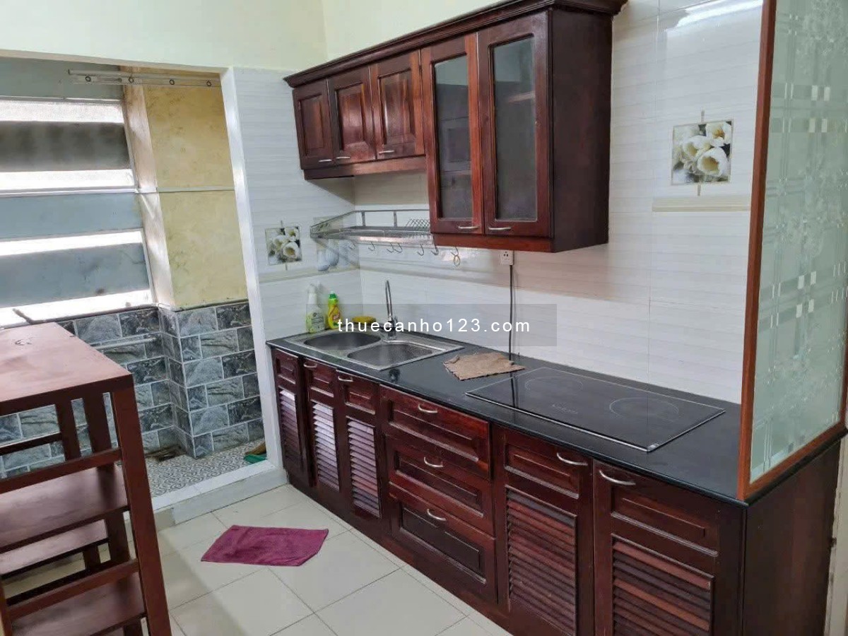 Căn hộ 79m2, 2p ngủ có nội thất C/c Babylon, Tân Phú giá 12,5tr/th