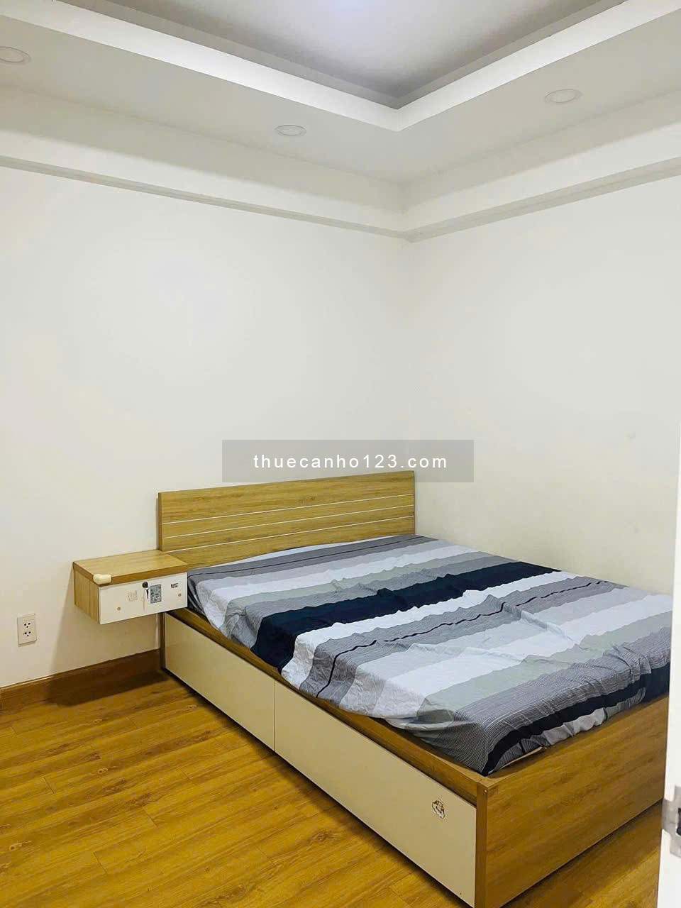 Căn hộ rộng 180m2, 3p ngủ, 2wc -Phúc Yên, Tân Bình giá 15.5tr