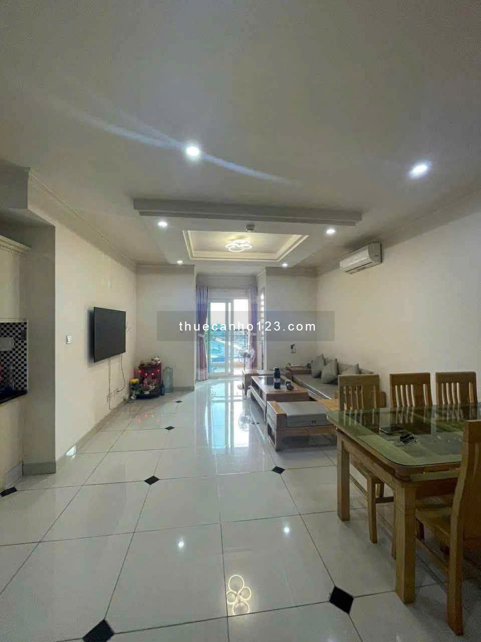 Căn hộ rộng 180m2, 3p ngủ, 2wc -Phúc Yên, Tân Bình giá 15.5tr