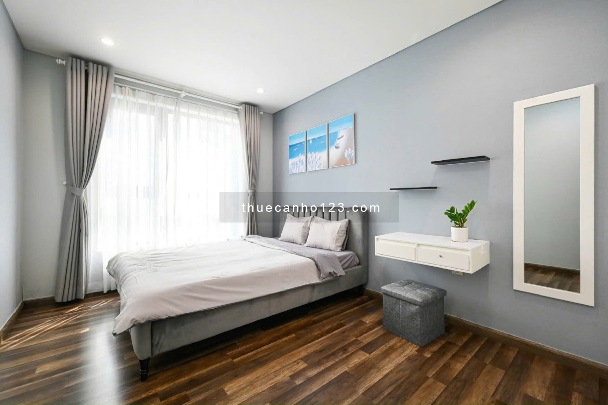 Cho thuê căn hộ Tân Bình 1 phòng ngủ, 3 không gian, đi bộ qua nhà ga T3, full nội thất mới, ban công