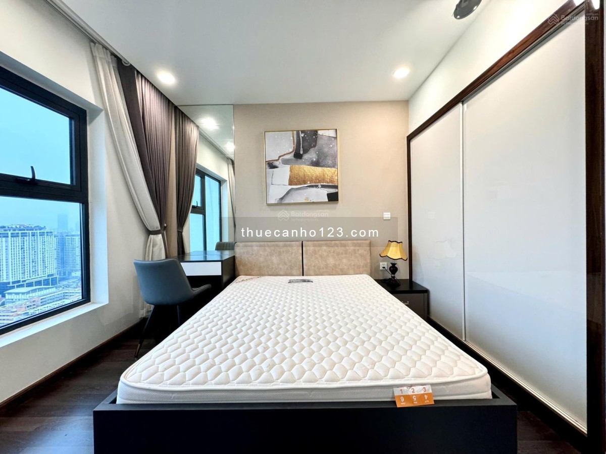 Cho thuê gấp căn hộ The Legend 100m2 3PN giá từ 18tr/th