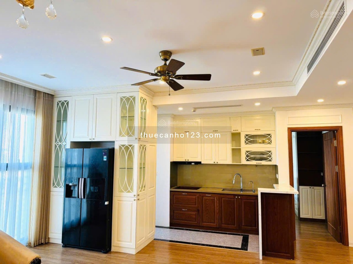 Hà Nội Center Point cho thuê căn 2PN giá tốt nhất