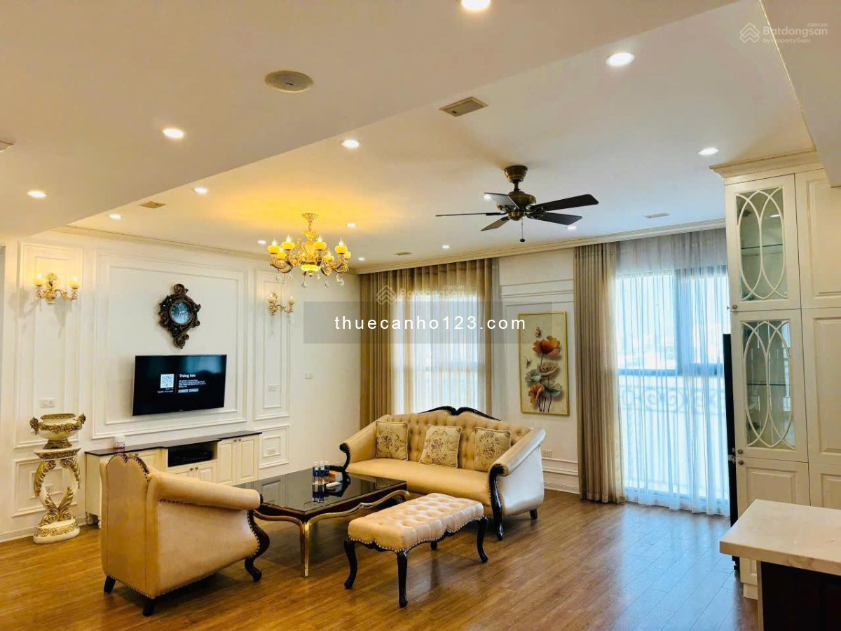 Hà Nội Center Point cho thuê căn 2PN giá tốt nhất