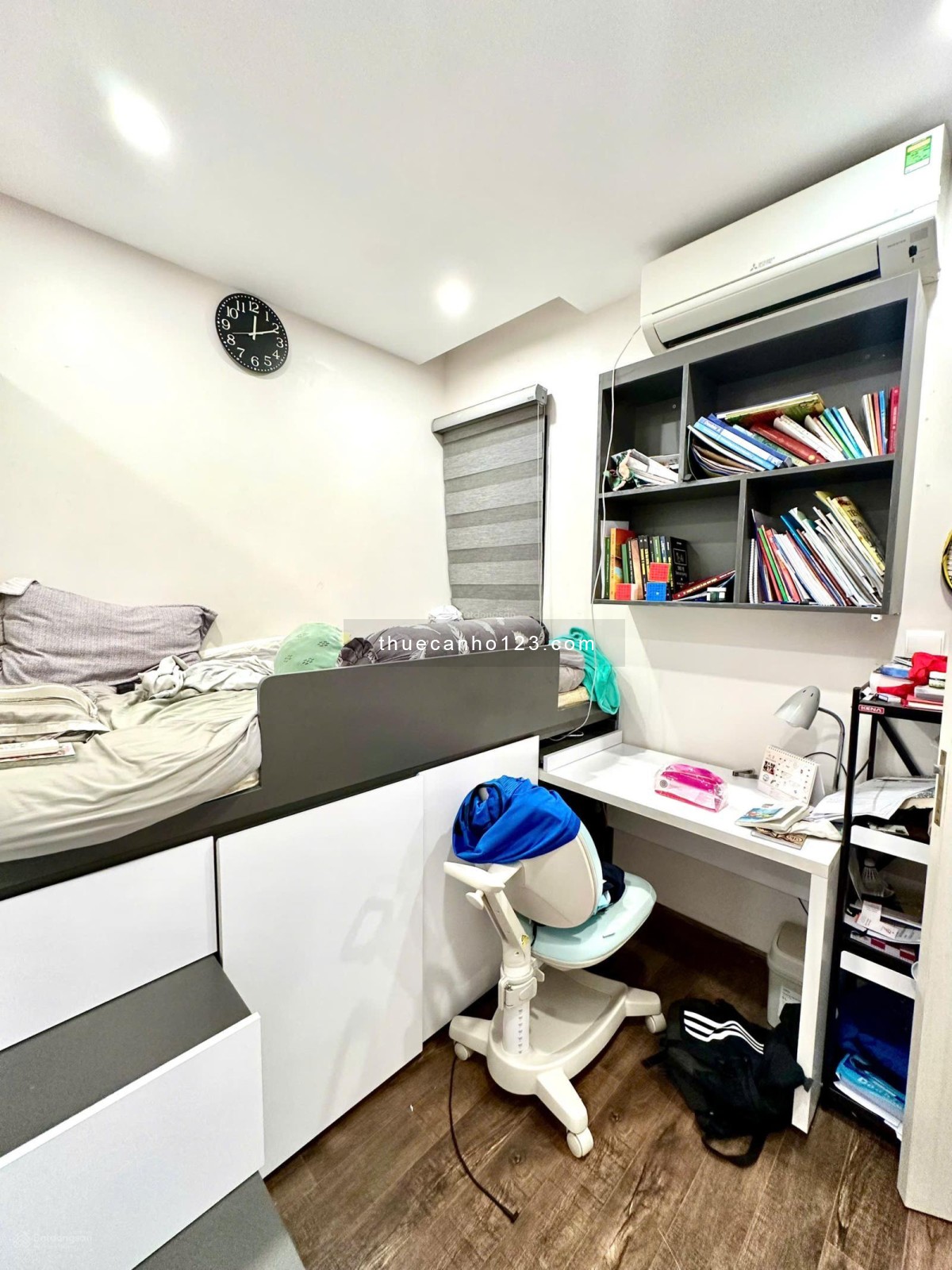 Cho thuê căn hộ 2PN, DT 70m2, đủ đồ, nhà thoáng mát giá 14tr/th tại Gold Season