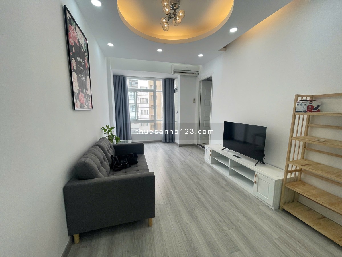 HOT DEAL – CHO THUÊ CĂN HỘ SKY GARDEN 2PN Full NT mới GIÁ CHỈ TỪ 11 TRIỆU/THÁNG! LH : 0902803115