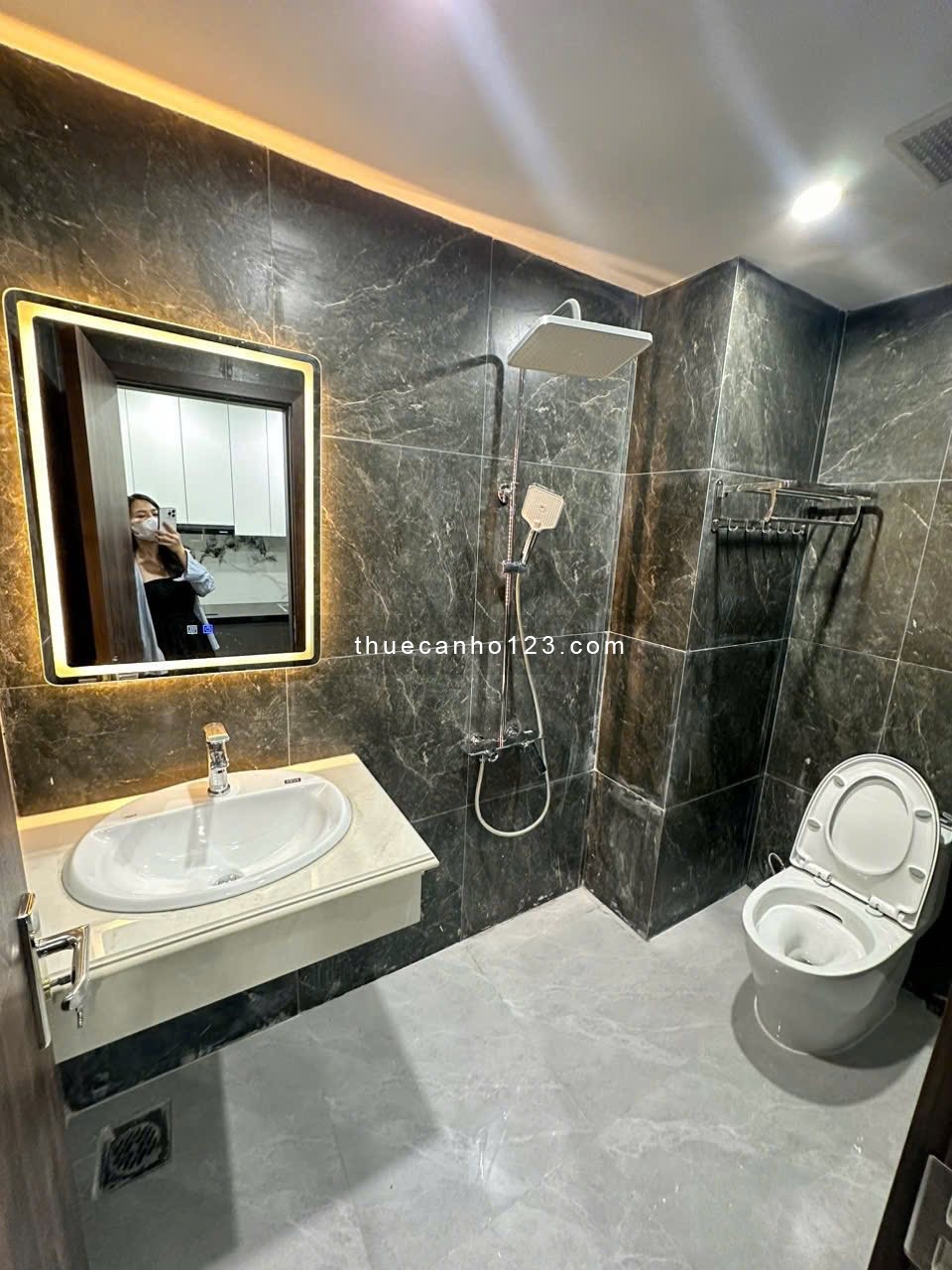 Chính chủ cho thuê căn 2PN – 1PK tại ngõ 35 Lê Đức Thọ, Nam Từ Liêm