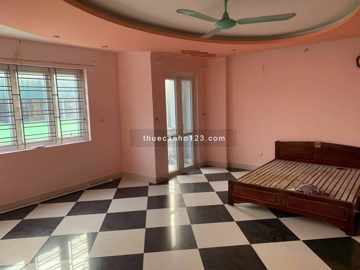 Cho thuê phòng 45m², phòng rộng rãi, thoáng tại 40/172 Phú Diễn