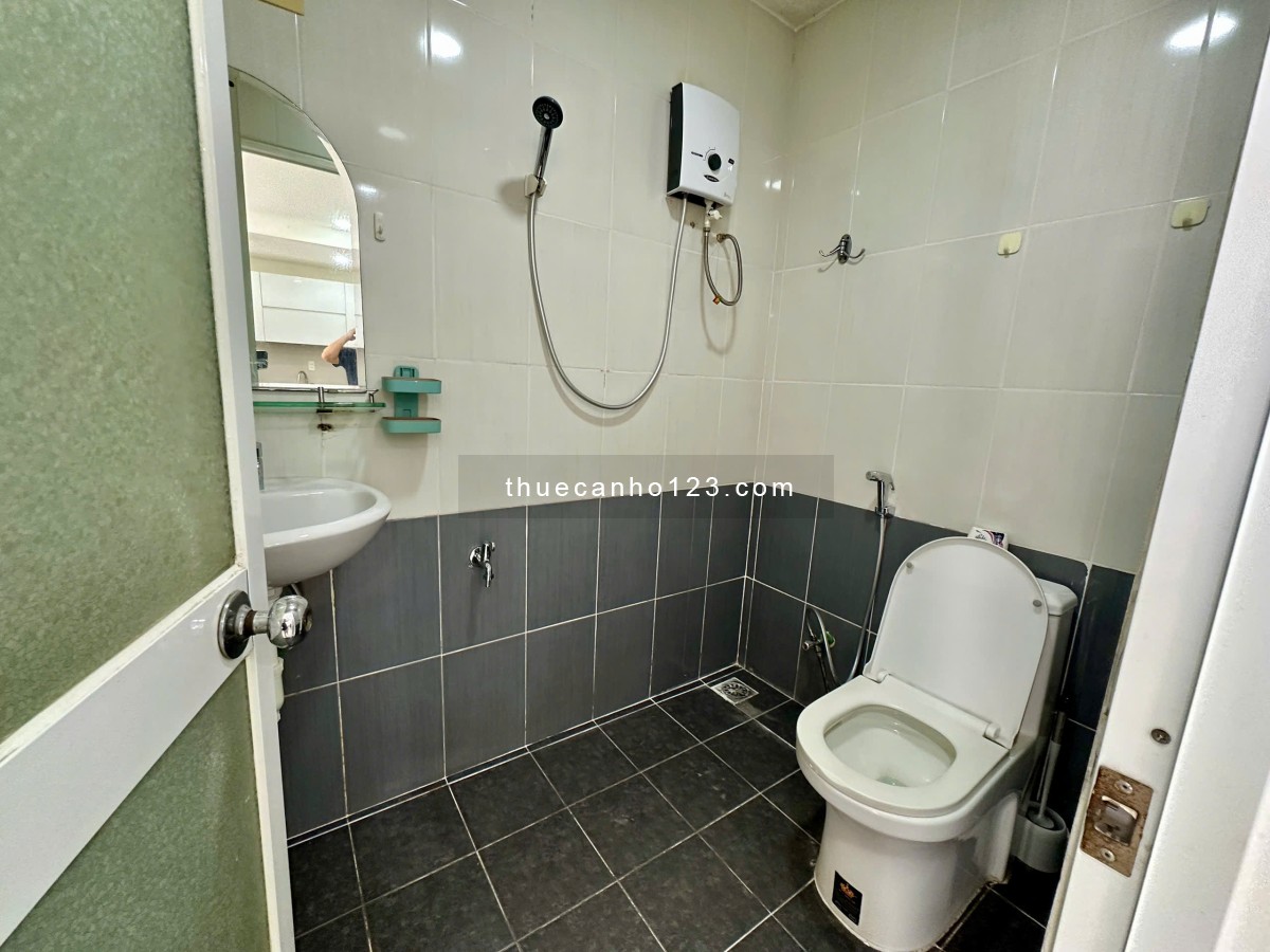 Cho Thuê căn hộ Sky garden Phú Mỹ Hưng giá sinh viên – 3PN, Full nội thất ,gần RMIT, chỉ 13.5 triệu!