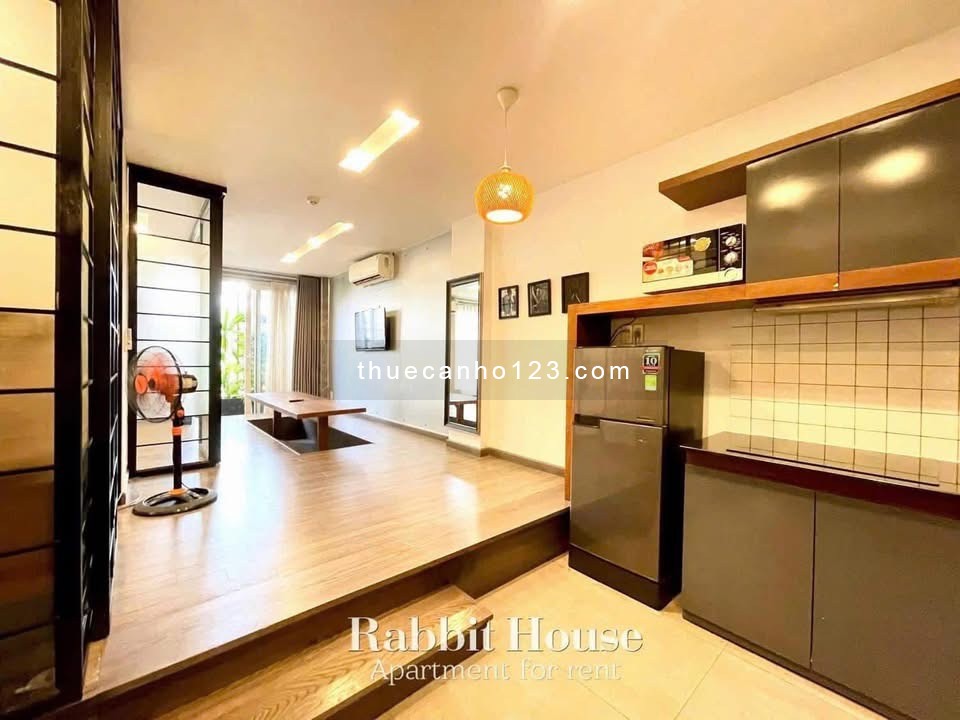 CHO THUÊ PHÒNG STUDIO TÁCH BẾP FULL NỘI THẤT CÓ BAN CÔNG MÁY GIẶT RIÊNG ĐI BỘ 5P RA NHÀ GA T3, QTB