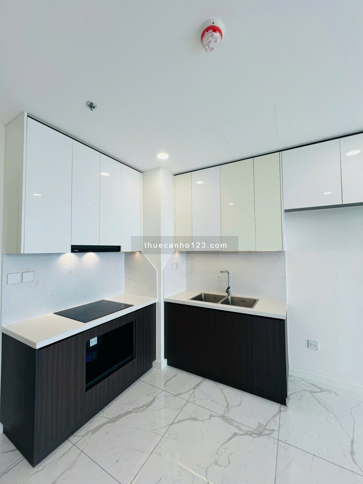 Cho Thuê Căn Hộ 2PN 84m2 Giá tốt 13.5tr/th, chung cư sunshine sky city