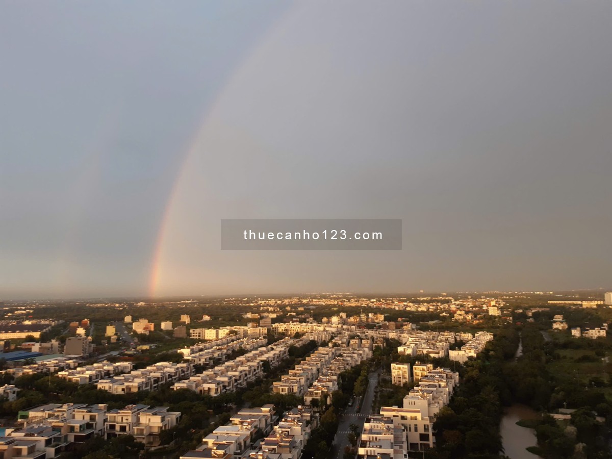 Safira 2PN-2WC, Full nội thất, căn góc, lầu 19, view thoáng.